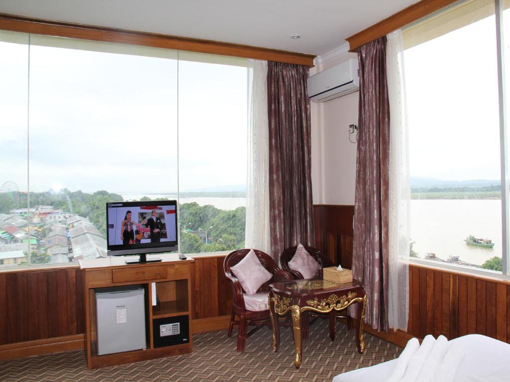 Ayarwaddy River View Hotel Mandalay Bagian luar foto