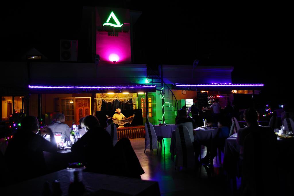 Ayarwaddy River View Hotel Mandalay Bagian luar foto