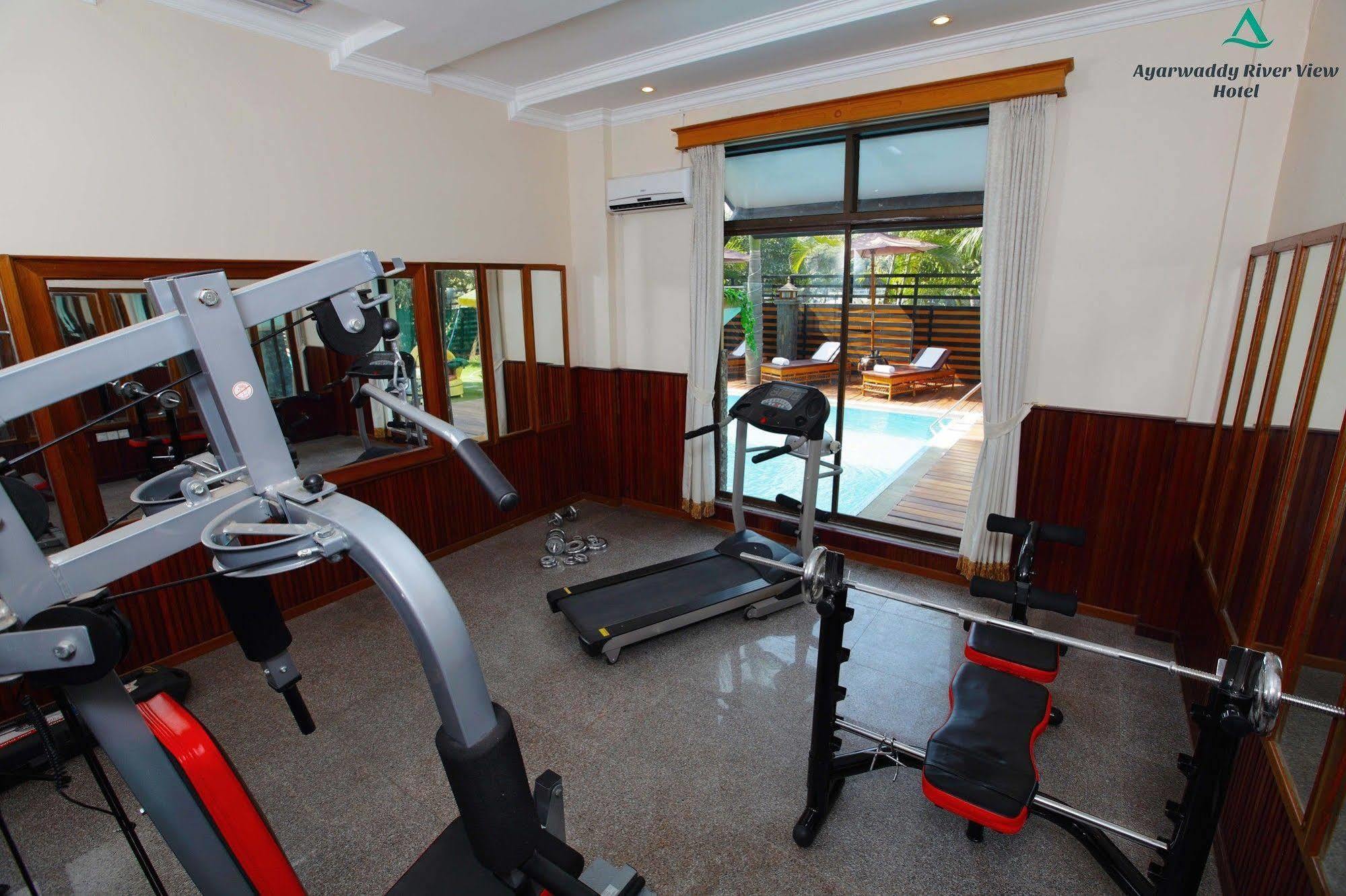 Ayarwaddy River View Hotel Mandalay Bagian luar foto